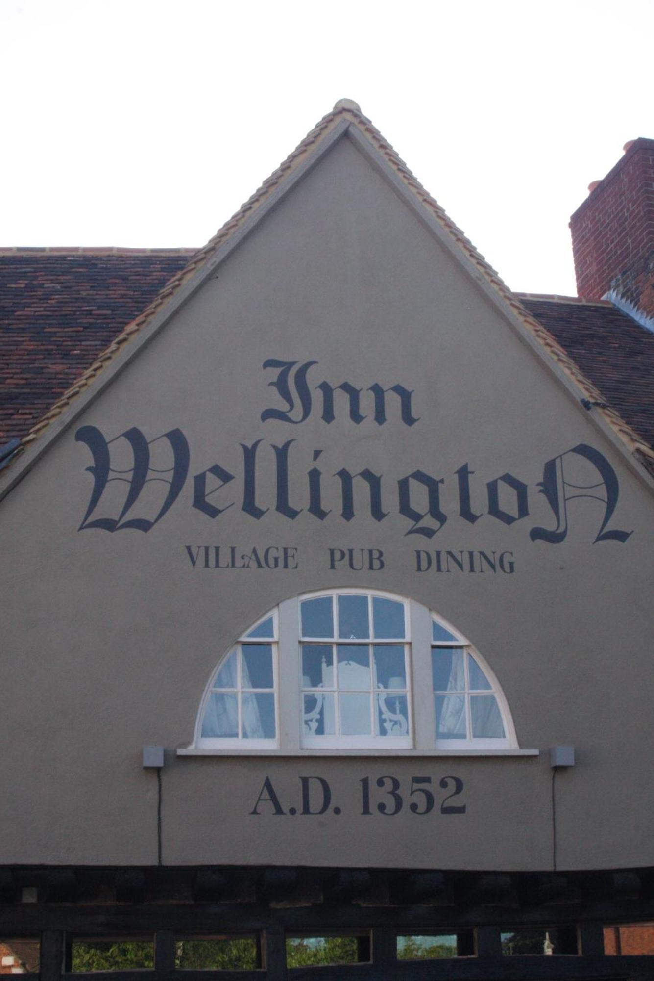 The Wellington Hotel Welwyn Exterior photo